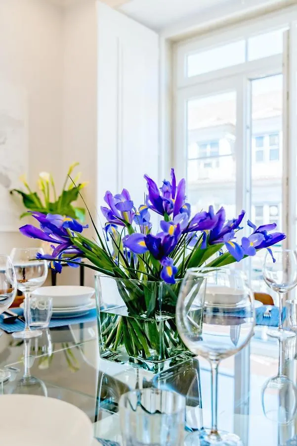 Life Is Good In Lisbon Baixa Apartment