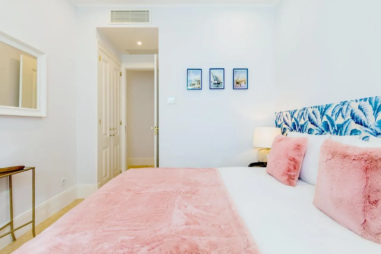 Life Is Good In Lisbon Baixa Apartment